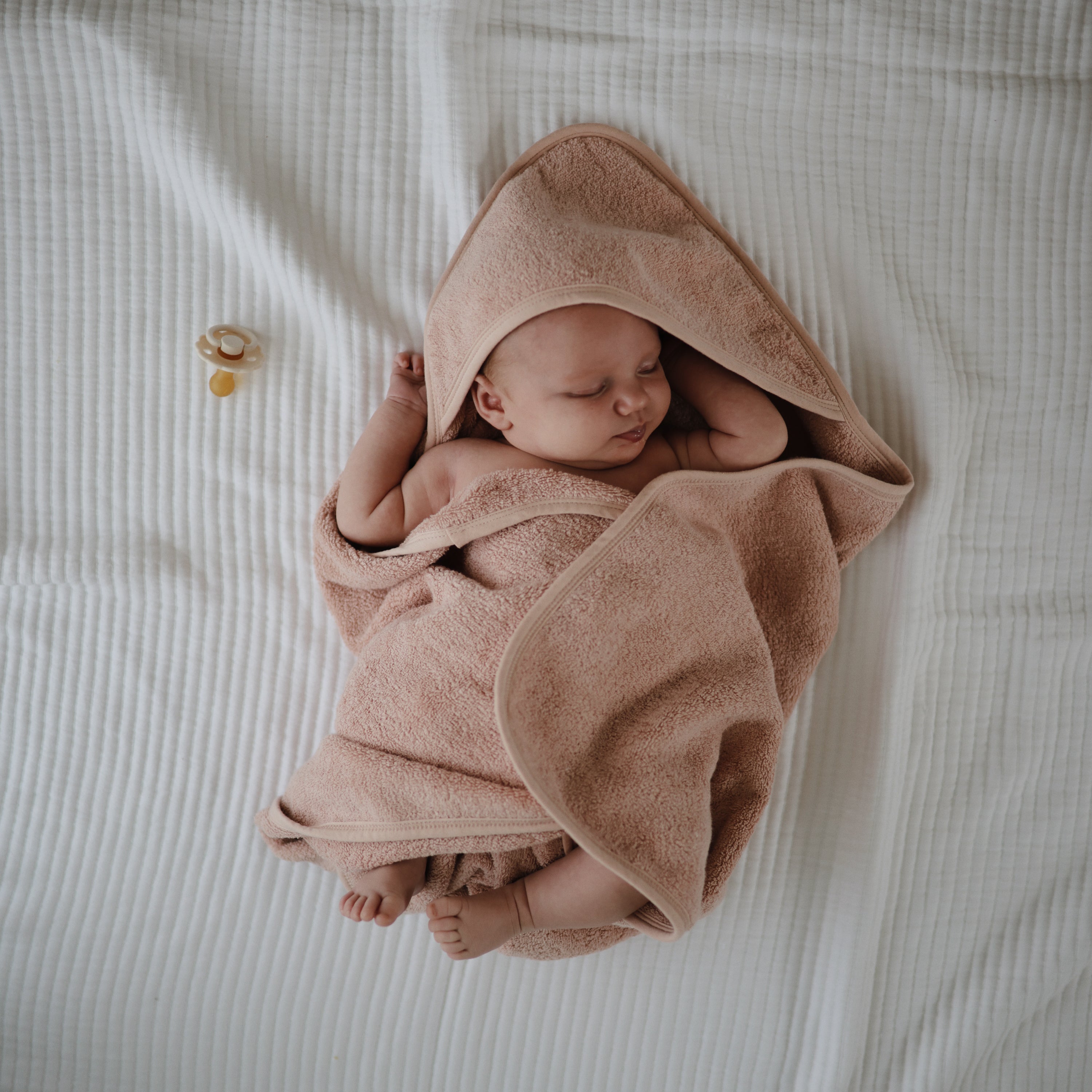 Image of Organic Cotton Baby Hooded Towel